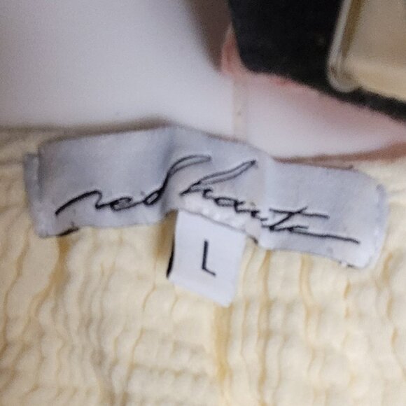 Red Haute spaghetti strap tank top - Picture 3 of 3